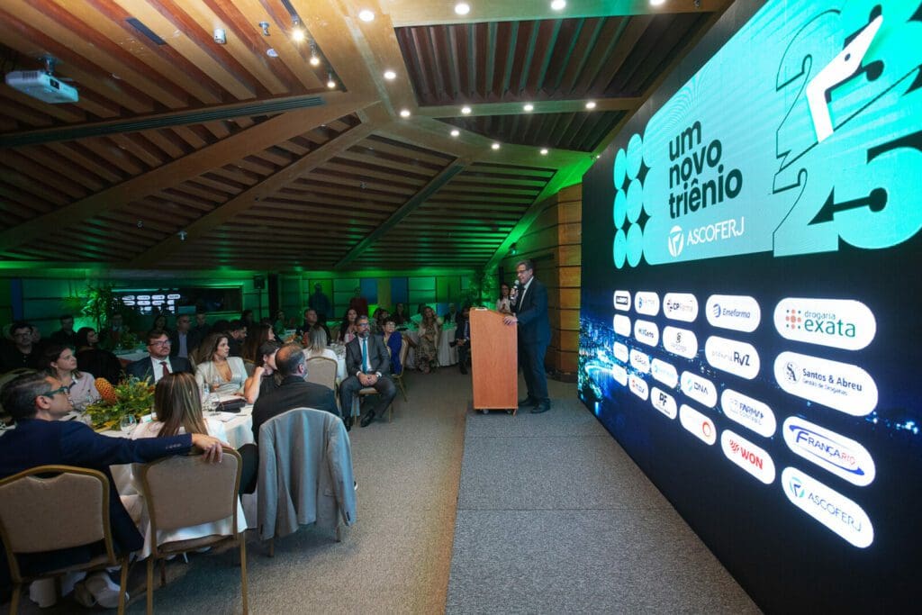 ascoferj-realiza-jantar-de-posse-da-diretoria