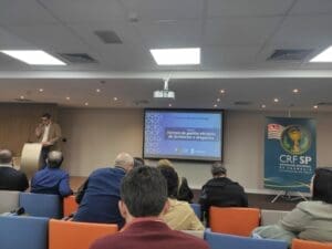 Febrafar e CRF-SP se unem para ensinar gestão eficiente a farmácias e drogarias