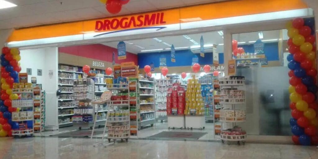 d1000-a-rede-de-drogarias-sem-divida-com-crescimento-e-o-menor-multiplo-do-setor