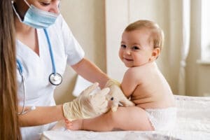 EUA retiram seis vacinas do calendário infantil recomendado