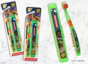 Dentalclean lança nova linha de escovas de dente com personagens de “Carros” e “Aventuras dos Jovens Jedi”