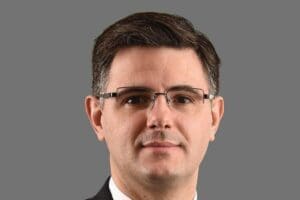 Prati-Donaduzzi tem novo diretor financeiro