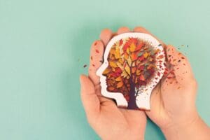 Número de pessoas com demência deve duplicar no Brasil até 2039