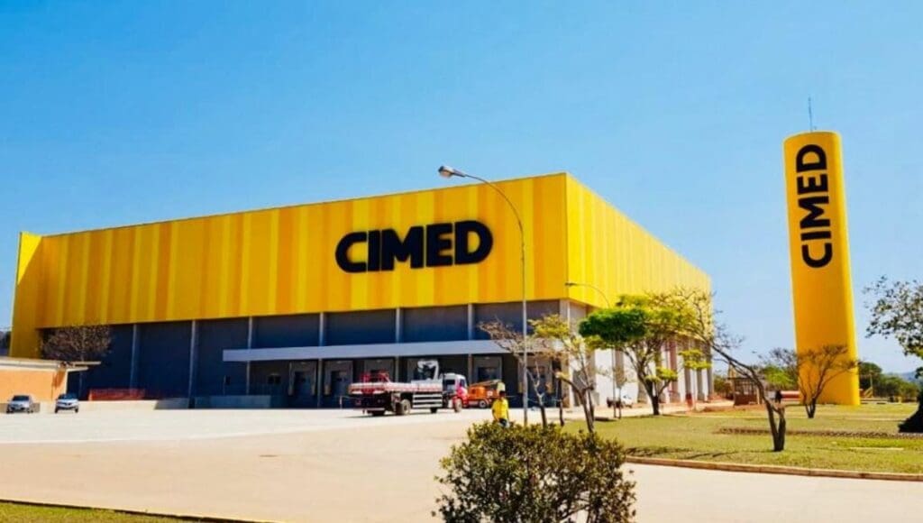 farmaceutica-avalia-comprar-a-jequiti-do-grupo-silvio-santos