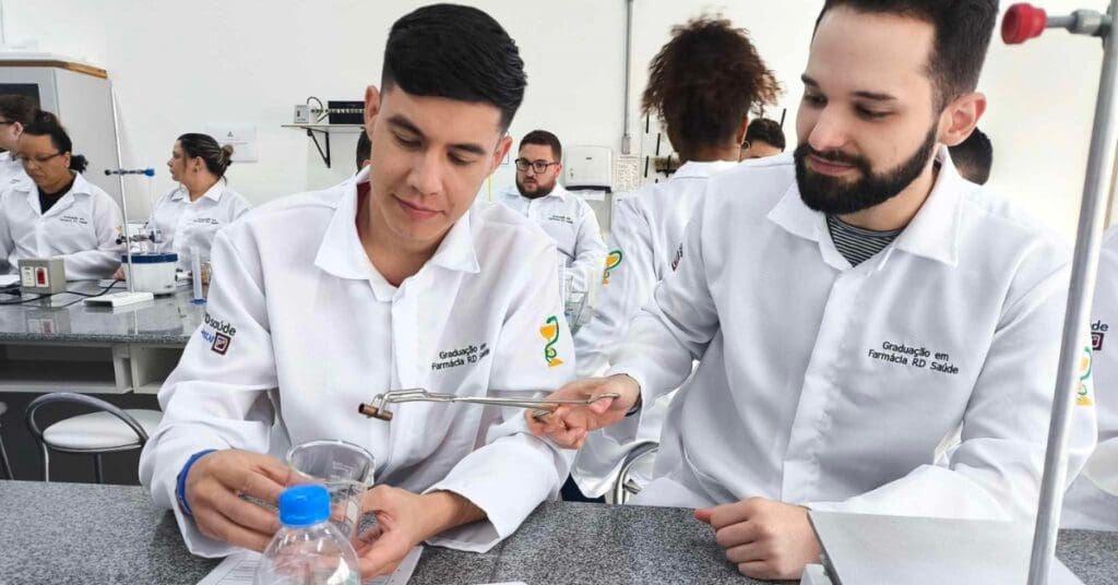RD-Saúde-amplia-curso-próprio-de-graduação-em-Farmácia