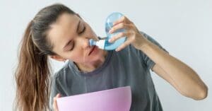 Como fazer lavagem nasal? Tire essa e outras dúvidas