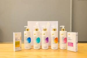 Dove lança linha de séruns para skincare corporal