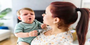 Coqueluche: saiba tudo sobre a doença que volta a crescer no país