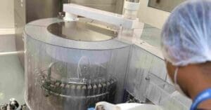 Biomm produz primeiro lote de insulina em Nova Lima (MG)