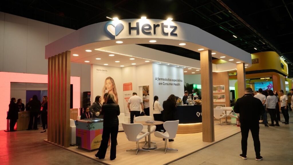 estande-da-hertz-farmaceutica-no-evento-abrafarma-future-trends-2024