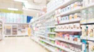 Varejo de artigos farmacêuticos tem alta de 11% em julho