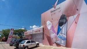 Drogal faz collab temática com Rexona Clinical em Paulínia (SP)