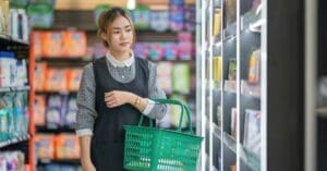 Consumo deve manter crescimento em 2025, ainda que em menor