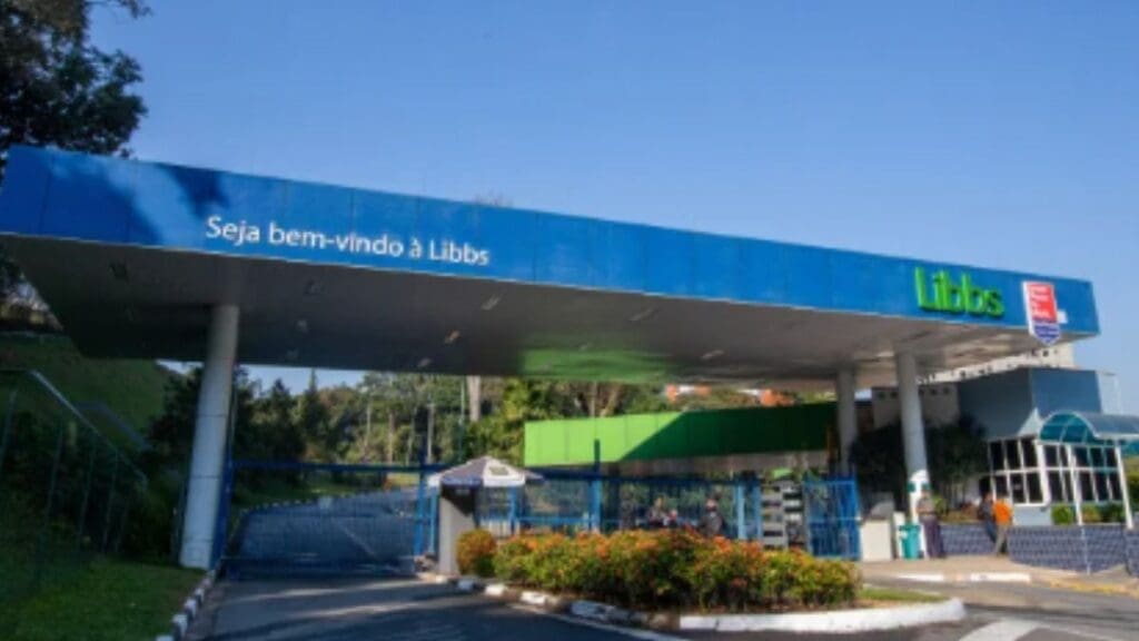 fachada-libbs-farmaceutica-em-embu-das-artes