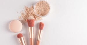 Fragrâncias e maquiagem impulsionam o mercado de beleza no Brasil