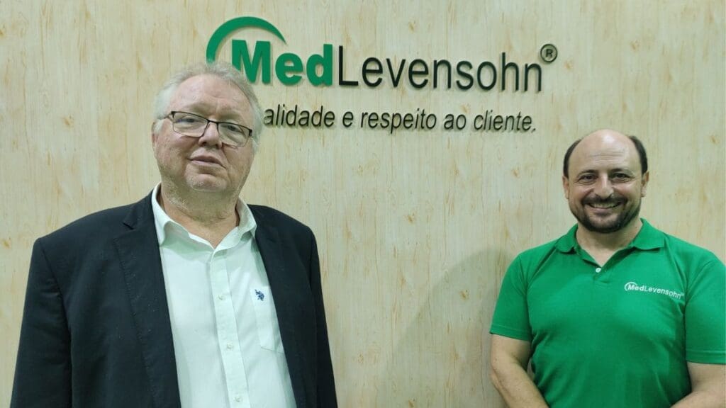 jose-marcos-szuster-e-fernando-marinheiro-da-medlevensohn