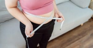 Um a cada três brasileiros vive com obesidade, mostra relatório global