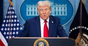 Trump diz que taxará medicamentos importados