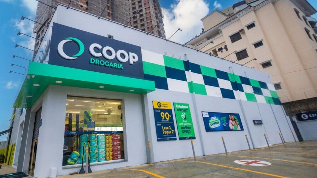 fachada-da-unidade-da-coop-drogaria-rua-vicencia-faria-versage-sorocaba-sp-credito-guilherme-baldoni