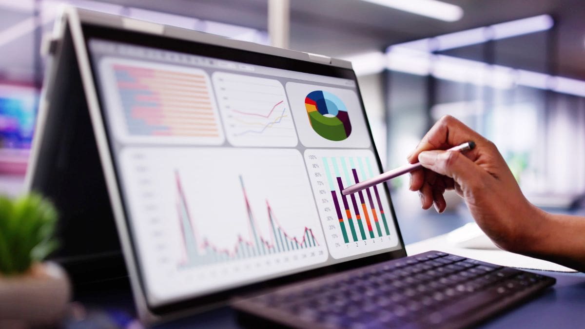 Indicadores no varejo farmacêutico: olhar números não é tomar decisões