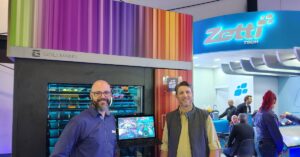 Zetti traz ao Brasil robô que dispensa medicamentos na farmácia