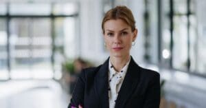 Participação de mulheres na indústria farmacêutica cresce 8%