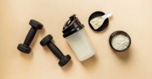 Suplementos esportivos crescem 66% no canal farma: veja os mais vendidos