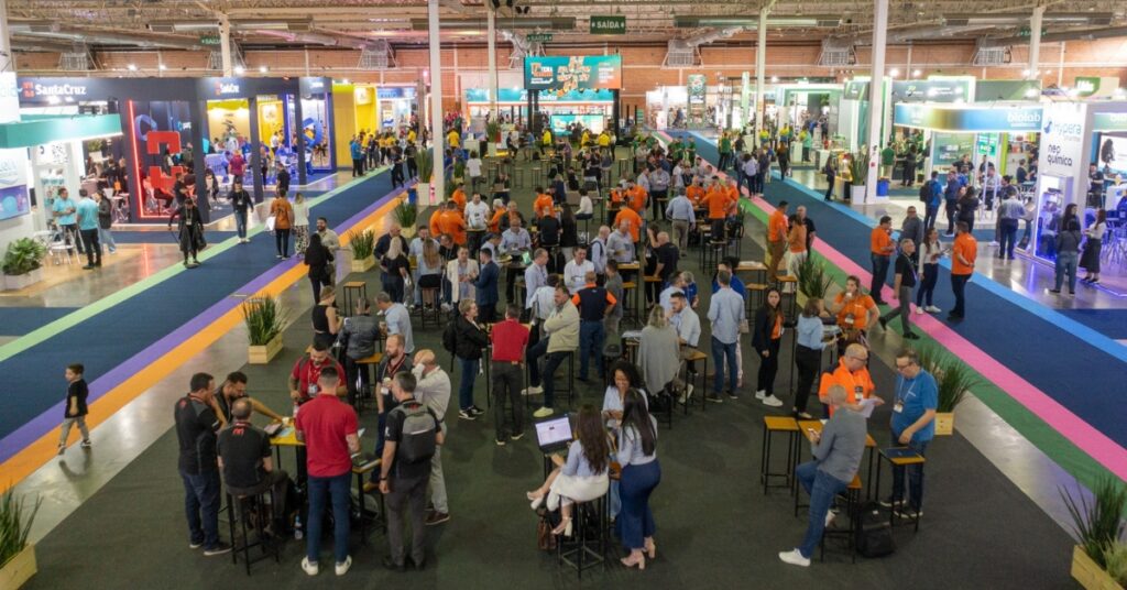 Rede-de-Farmácias-Associadas-projeta-R$-120-mi-em-negócios