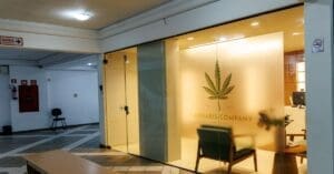 Cannabis Company abre farmácia dedicada à cannabis medicinal em Curitiba