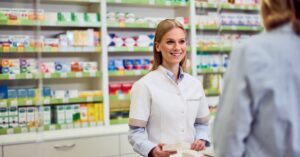 Piso salarial dos farmacêuticos é aprovado em Comissão