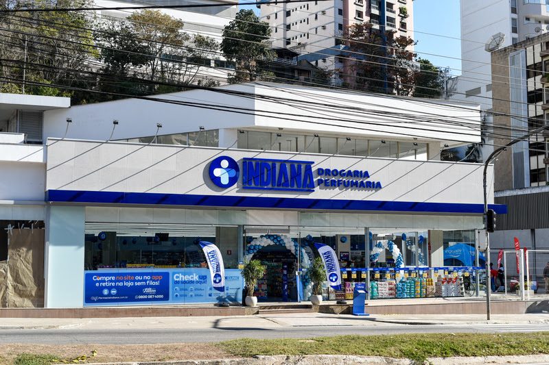 Farmácia-Indiana-quer-fechar-2025-com-39-lojas-no-ES