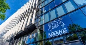 Anvisa proíbe venda de fórmulas infantis da Nestlé; empresa se manifesta