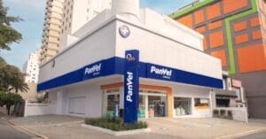 Panvel lança primeira personal shopper por IA de farmácia no Brasil