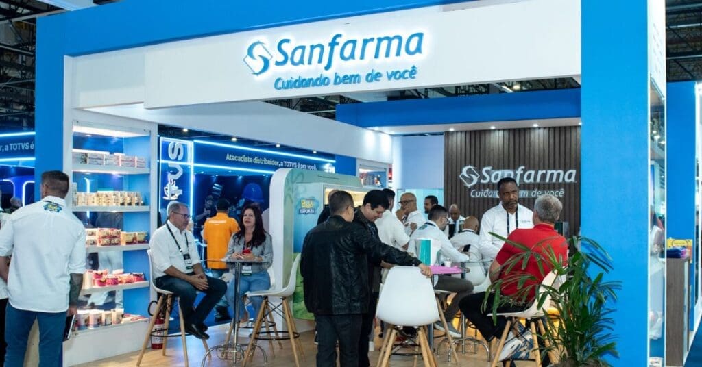 estande-sanfarma-no-evento-abradilan-conexao-farma-2026-credito-eliane-cunha