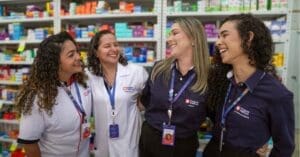 Pague Menos tem 69% dos cargos de liderança ocupados por mulheres