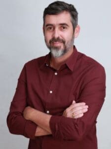 adriano-schinetz-consultor-da-gestao-farma