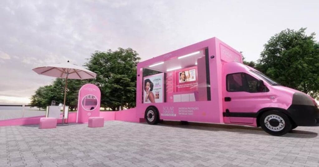 truck-da-l’oreal-paris-com-ativacao-na-rd-saude-do-solar-expertise-efeito-make-up